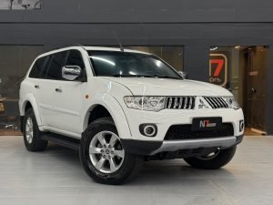 MITSUBISHI PAJERO DAKAR 3.5 V6 HPE 4X4 FLEX 2013