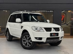 MITSUBISHI PAJERO TR4 2.0 4X2 FLEX 2015